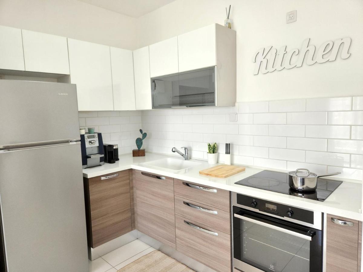 Melony Apartments Yam Suf Street Eilat Kültér fotó